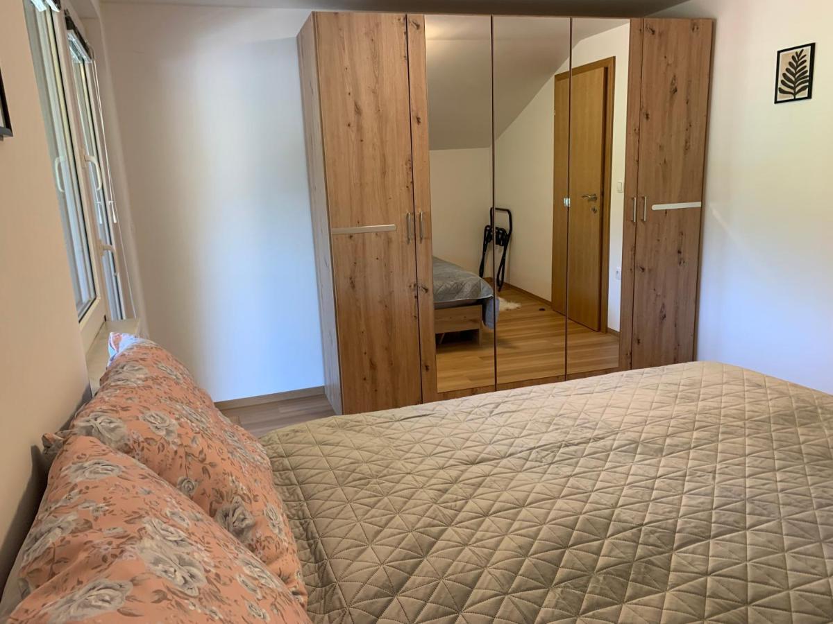 Apartmaji Pr' Nas Lasko Bagian luar foto