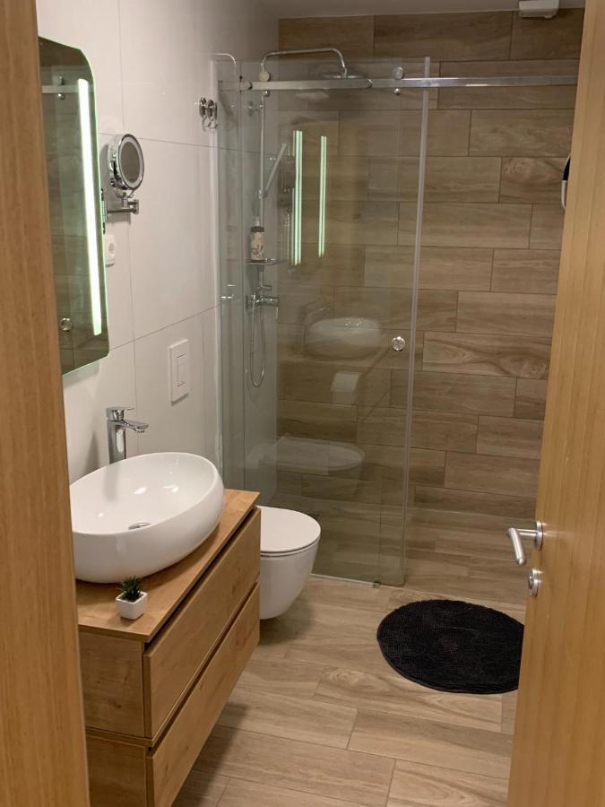 Apartmaji Pr' Nas Lasko Bagian luar foto