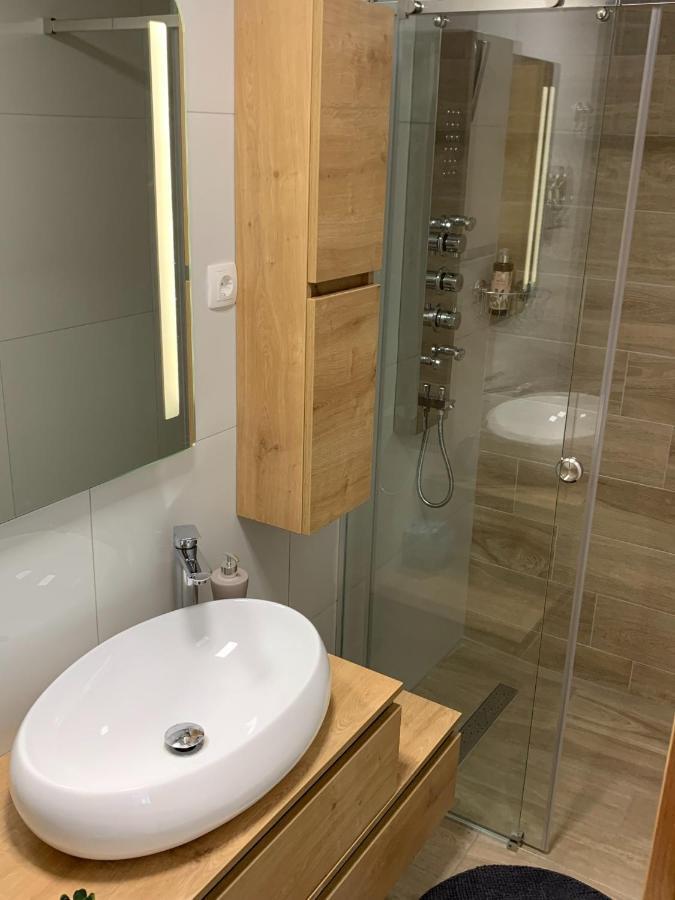 Apartmaji Pr' Nas Lasko Bagian luar foto