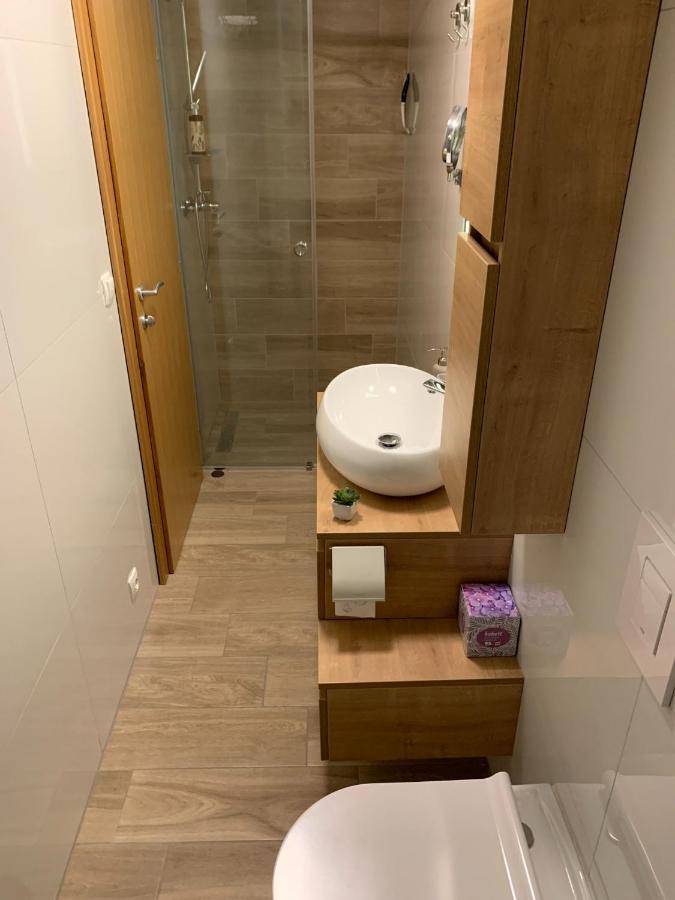Apartmaji Pr' Nas Lasko Bagian luar foto